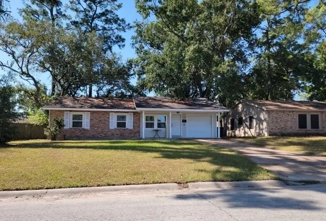 10535 Hollyglen Drive, Houston, TX 77016 - Image #3