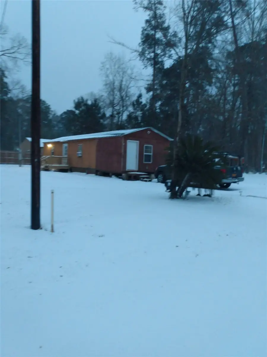 404 Lakeside Loop, Trinity, TX 75862 - Image #2