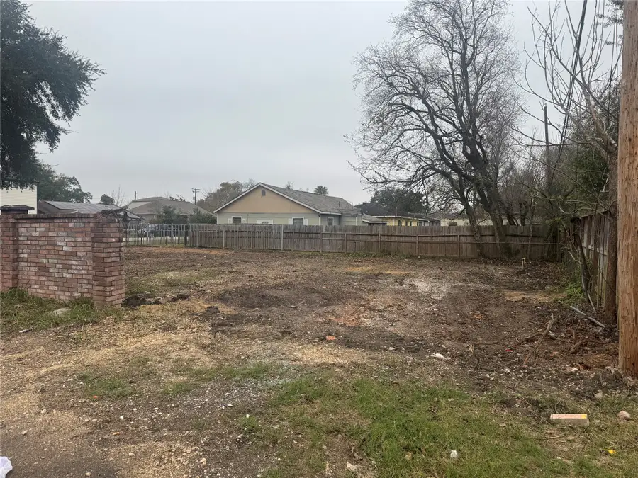7031 England Street, Houston, TX 77021 - #3