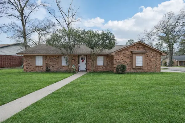 100 Montrose Circle, Conroe, TX 77301