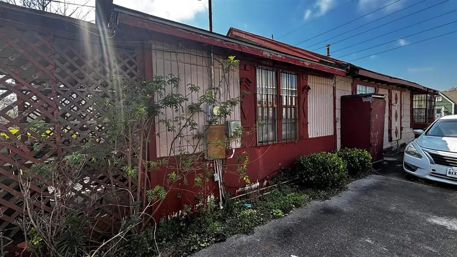 2208 19th Street, Port Arthur, TX 77640 - #2