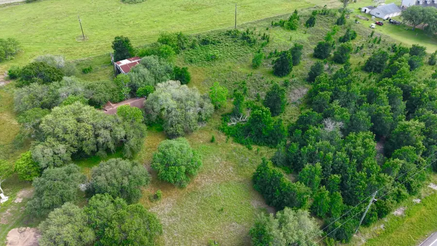 1238 E Fm 1093 Road, Wallis, TX 77485 - #2