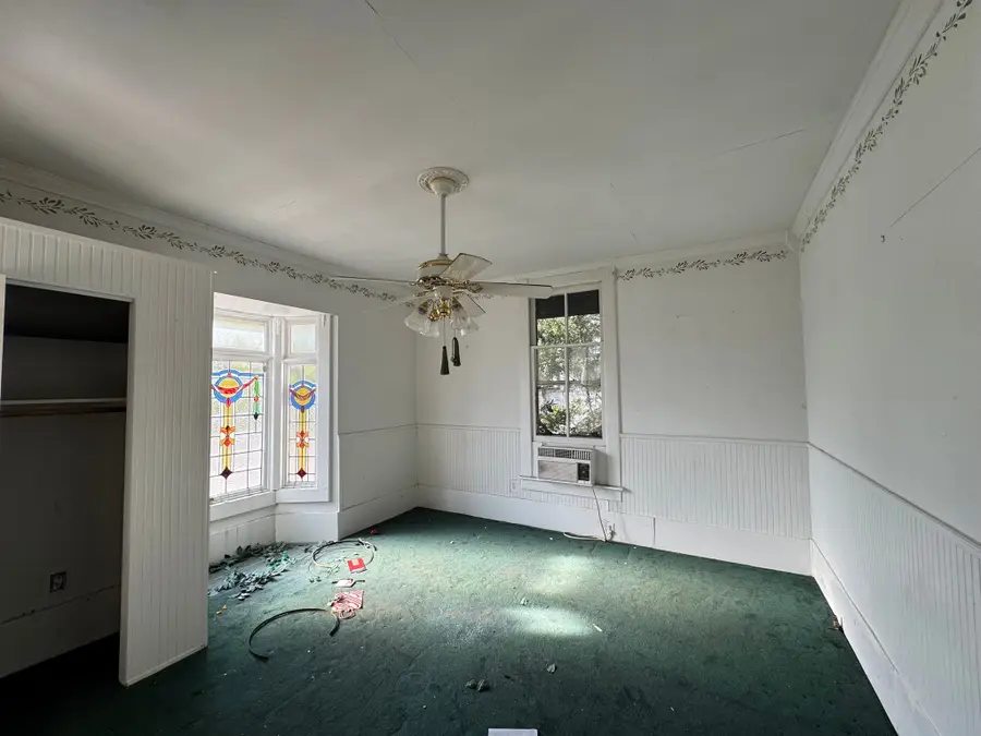 330 N Monroe Street, La Grange, TX 78945 - Image #2