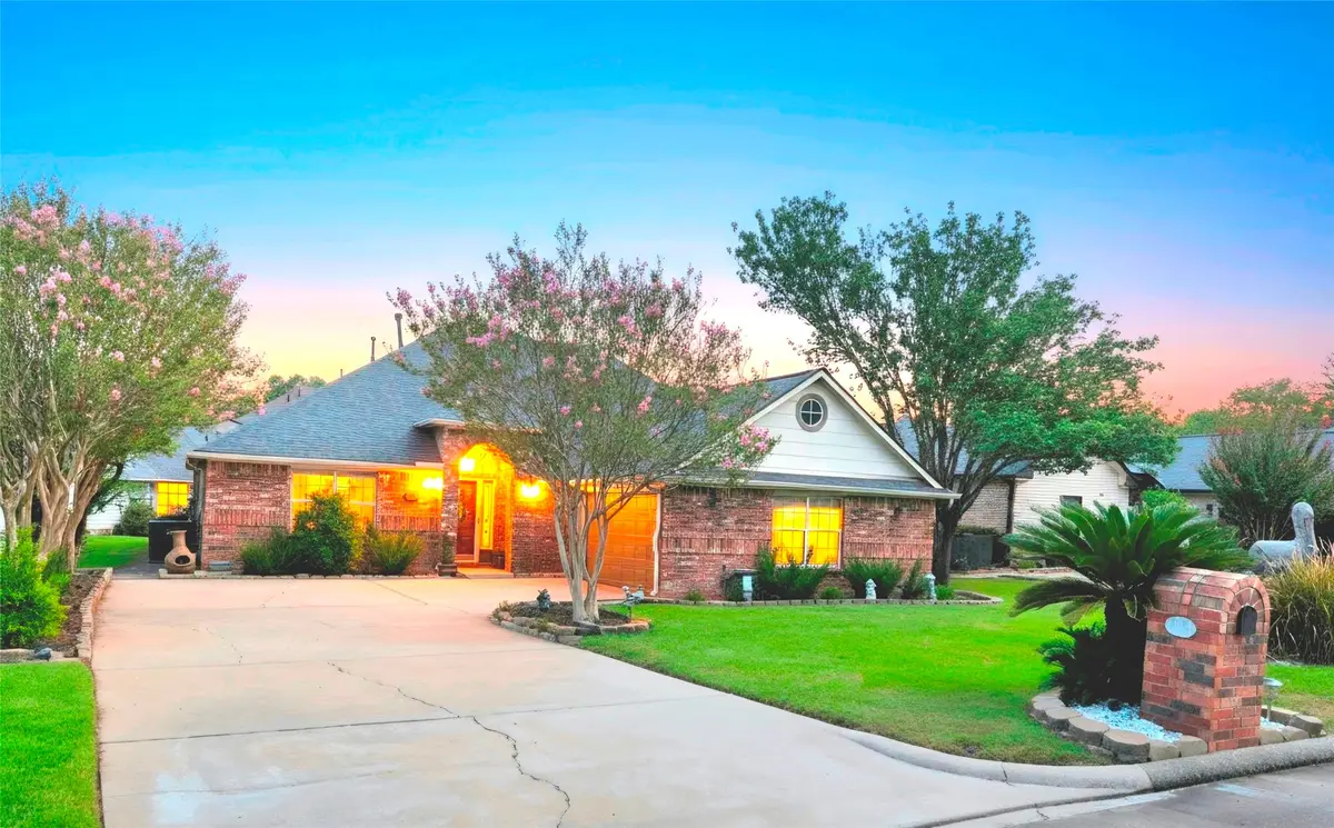 220 April Waters Drive W, Montgomery, TX 77356 - #1
