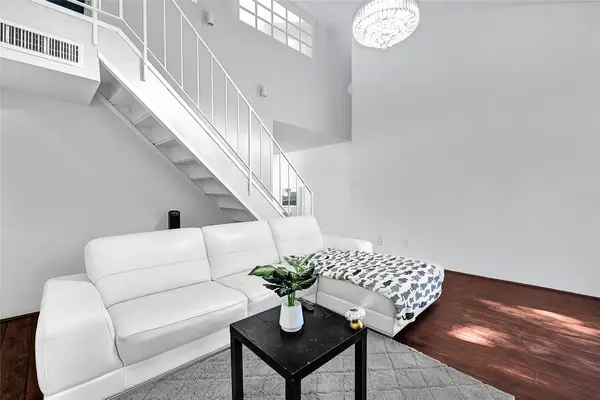 10811 Richmond Avenue #68, Houston, TX 77042