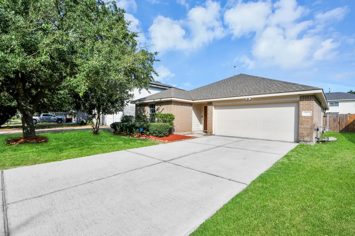 2606 Tinas Terrace Drive, Houston, TX 77038 - #1