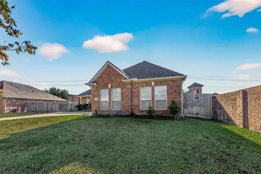 1807 Brighton Brook Lane, Pearland, TX 77581 - Image #3