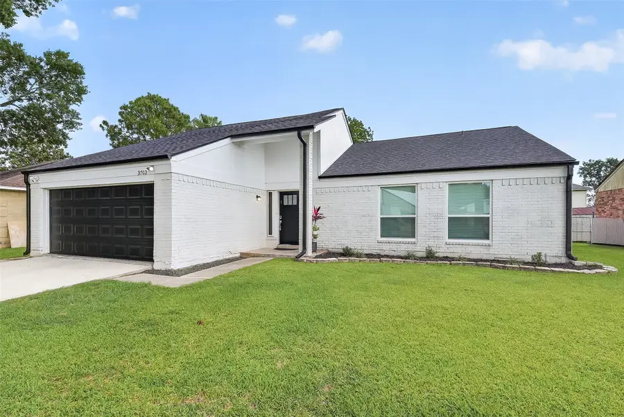 3703 Misty Cove Court, Dickinson, TX 77539 - #3