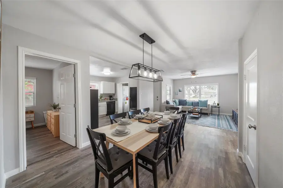 2111 8th Avenue N, Texas City, TX 77590 - Image #3