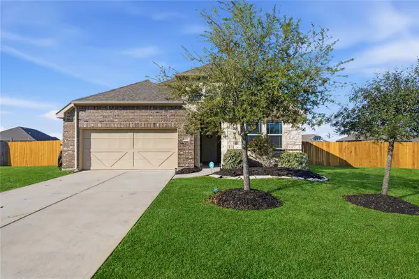 9206 Kay Kay Court, Mont Belvieu, TX 77523