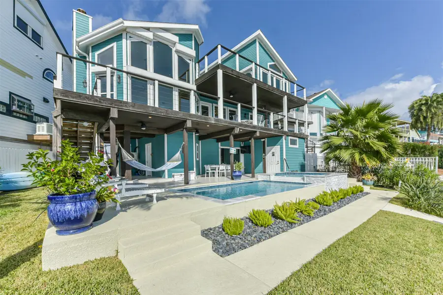 1335 Edwards Drive, Dickinson, TX 77539 - Image #2