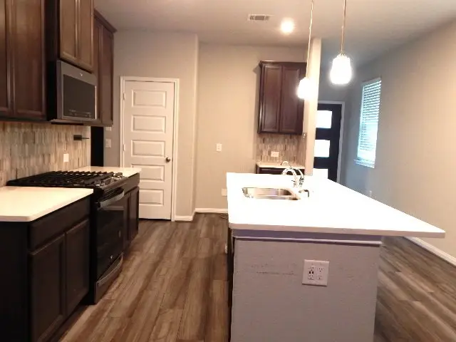 7103 Silverleaf Oak Street, Conroe, TX 77304 - Image #2