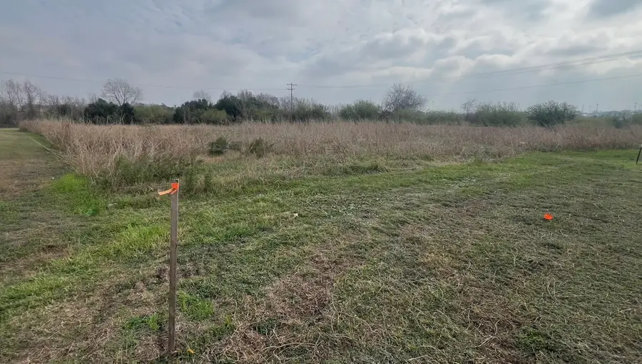 44 East Avenue, Schulenburg, TX 78956 - Image #3