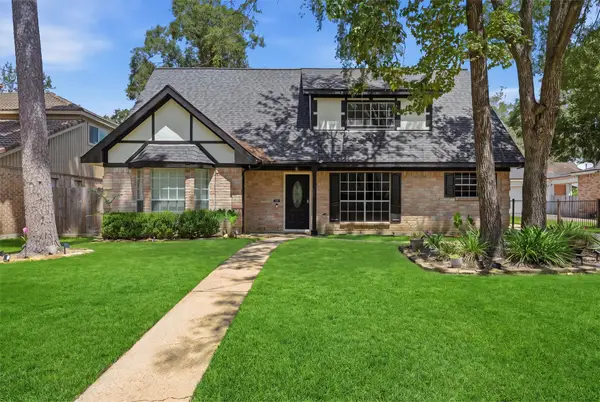 3527 Hill Springs Drive, Houston, TX 77345