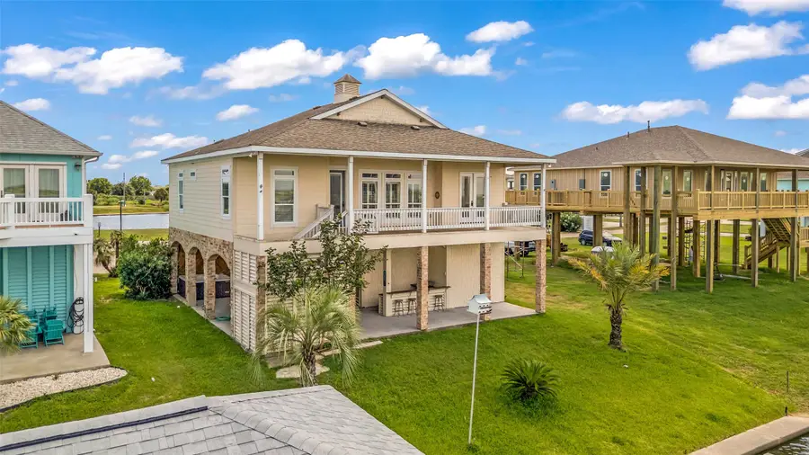 2001 Laguna Harbor Cove Boulevard, Port Bolivar, TX 77650 - #2