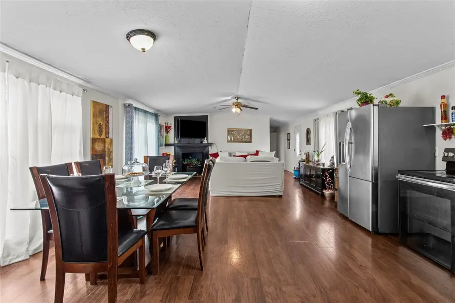 706 11th Street, San Leon, TX 77539 - #3