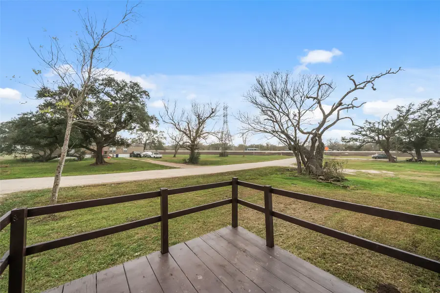 115 Country Oaks Street, Brazoria, TX 77422 - Image #3