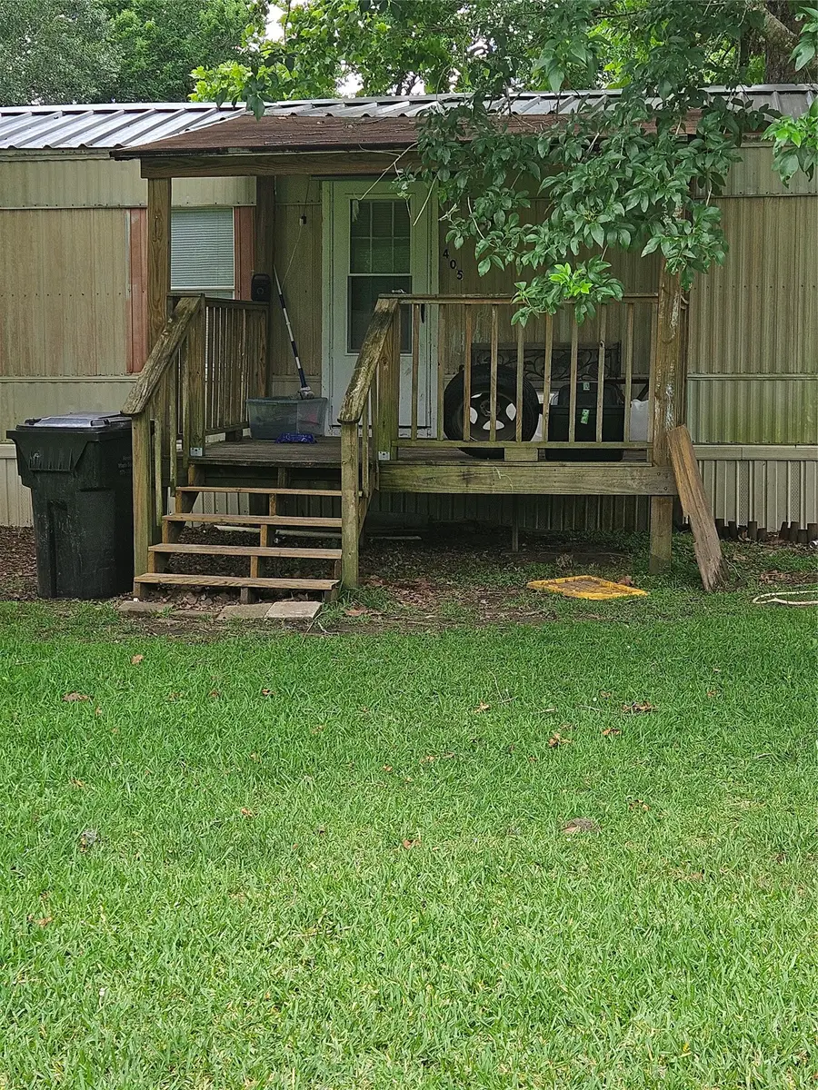 405 Velasco Street, Brazoria, TX 77422 - #3