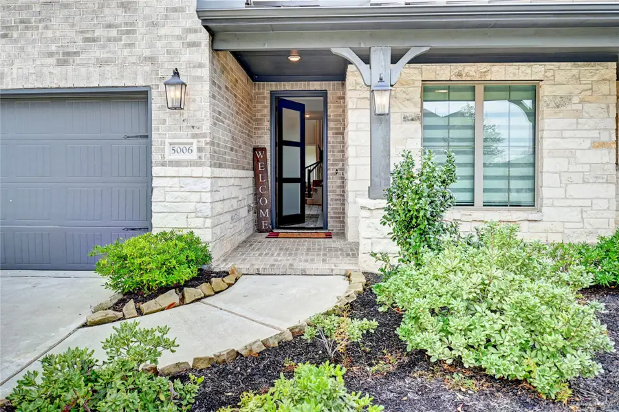 5006 Albany Shores Lane, Fulshear, TX 77441 - Image #2