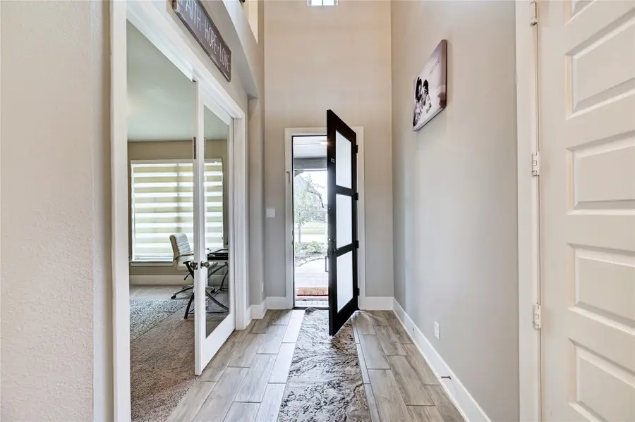 5006 Albany Shores Lane, Fulshear, TX 77441 - Image #3