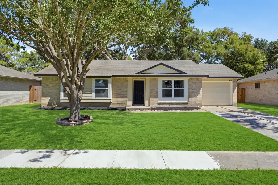2512 Gettysburg Drive, League City, TX 77573 - #3