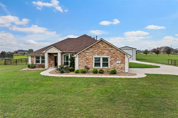 5649 Pioneer Trail, Sealy, TX 77474