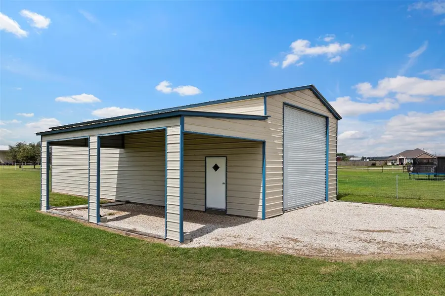 5649 Pioneer Trail, Sealy, TX 77474 - #3