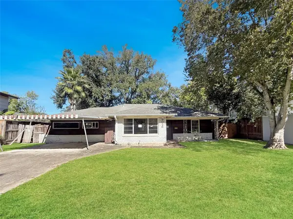 3026 Fairhope Street, Houston, TX 77025