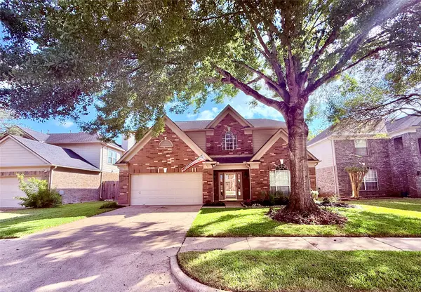 2915 Veva Drive, Pearland, TX 77584