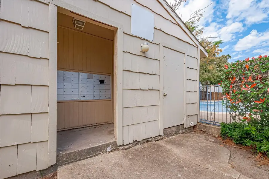 8201 Richmond Avenue #55, Houston, TX 77063 - Image #3