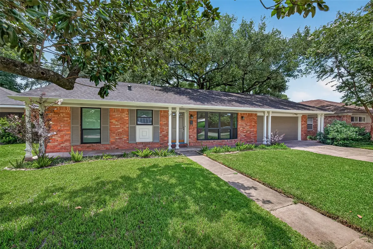 4617 Waycross Drive, Houston, TX 77035 - #1