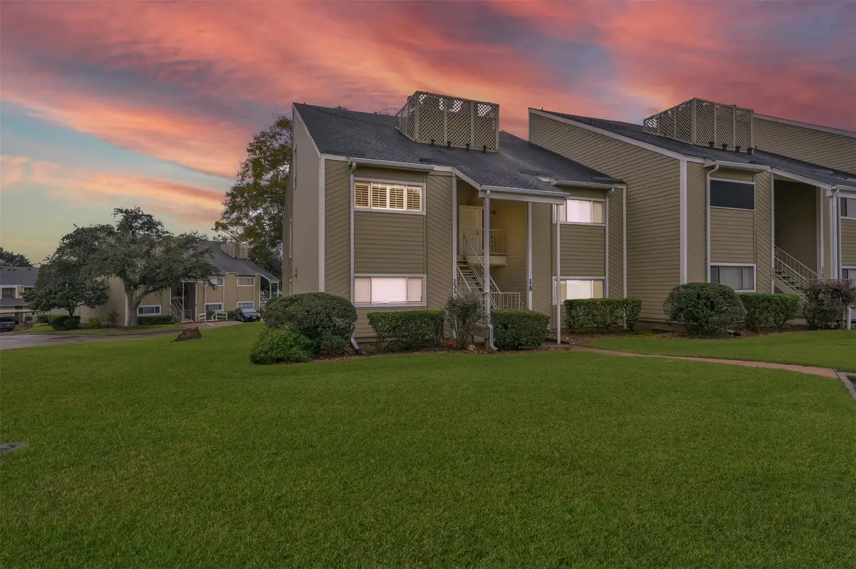 132 April Point Drive S, Montgomery, TX 77356 - #1