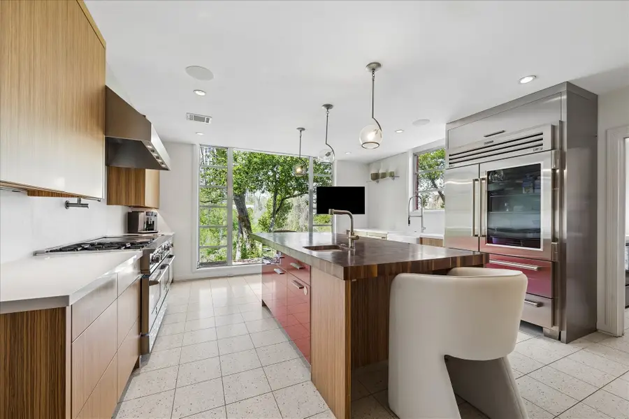 210 Pine Hollow Lane, Houston, TX 77056 - #2