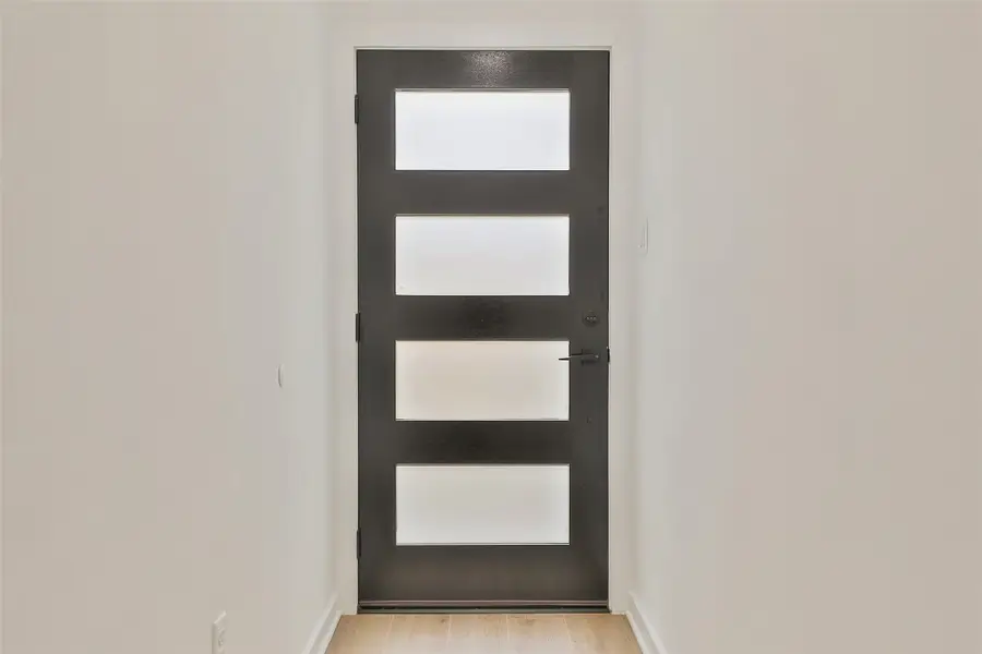 9343 Lavender St, Houston, TX 77016 - #2