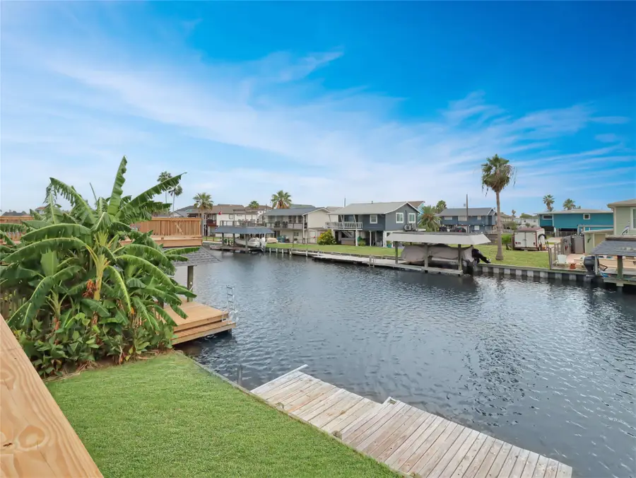 176 Barracuda Street, Bayou Vista, TX 77563 - #3