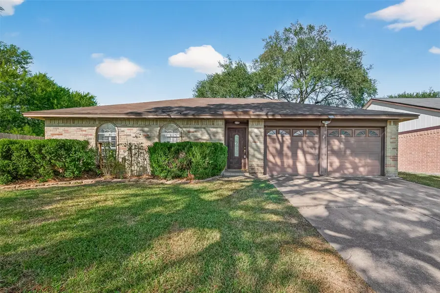 16734 Pebbleglen Drive, Houston, TX 77095 - Image #2