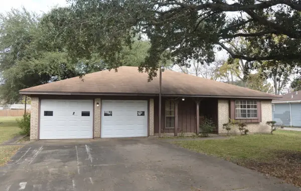 1203 Bernard Avenue, Rosenberg, TX 77471