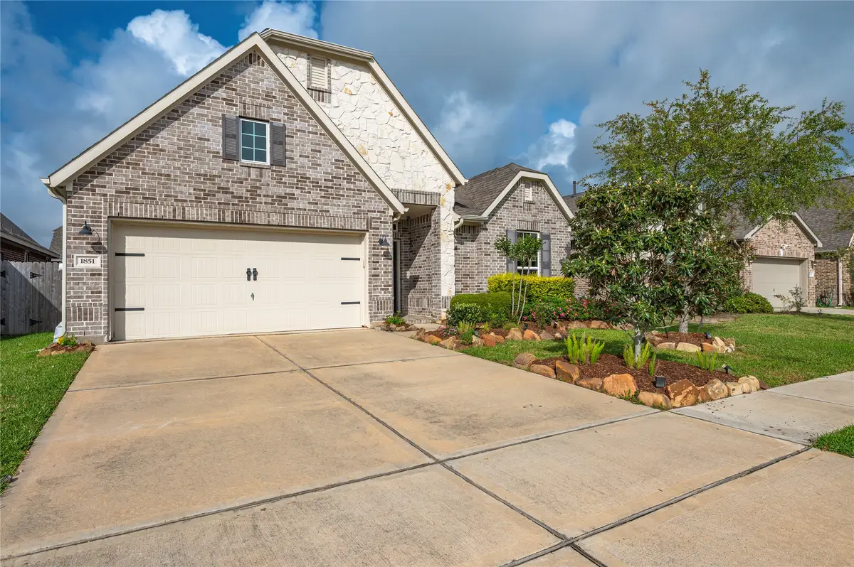 1851 Belle Place, Alvin, TX 77511 - #1