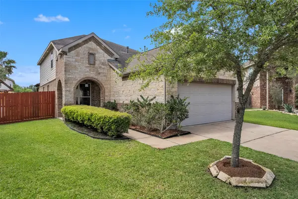 13702 Lacy Cove Court, Houston, TX 77034