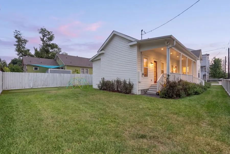 1303 Summer Street, Houston, TX 77007 - #2