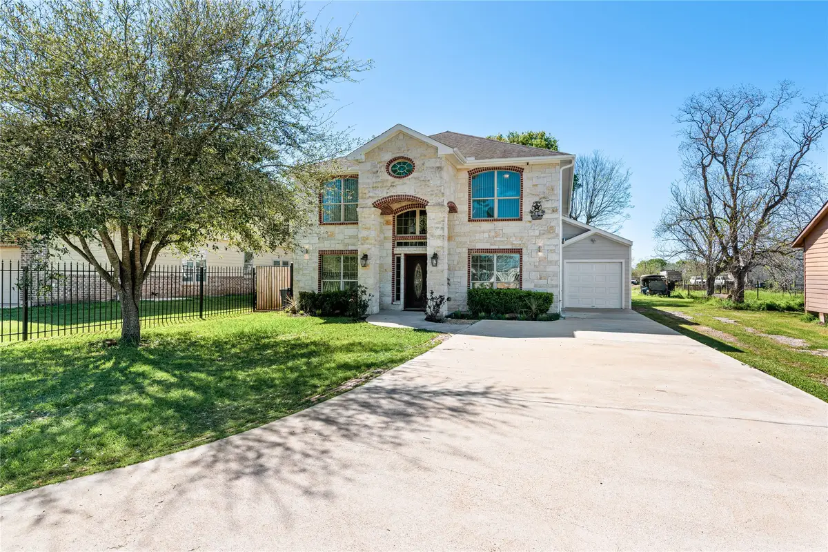 3618 Kansas Street, Fresno, TX 77545 - #1