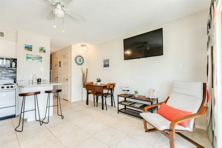6102 Seawall Boulevard #278, Galveston, TX 77551 - #2
