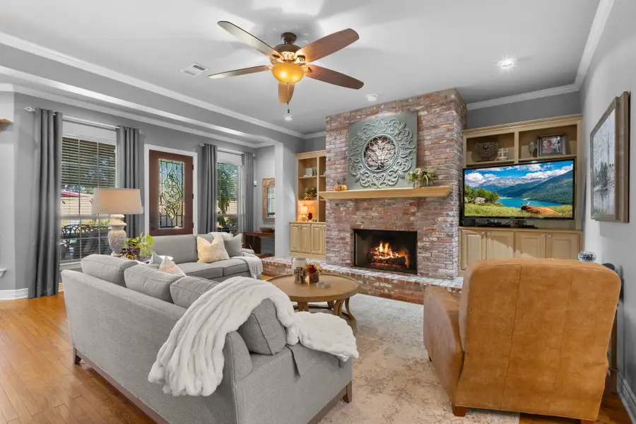 1429 Graham Lane, Port Neches, TX 77651 - Image #2