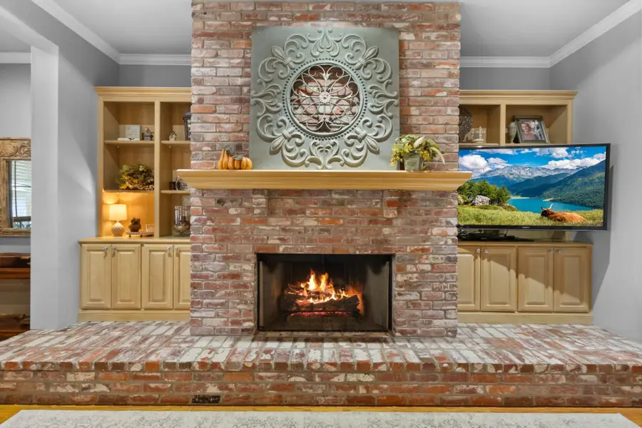 1429 Graham Lane, Port Neches, TX 77651 - Image #3