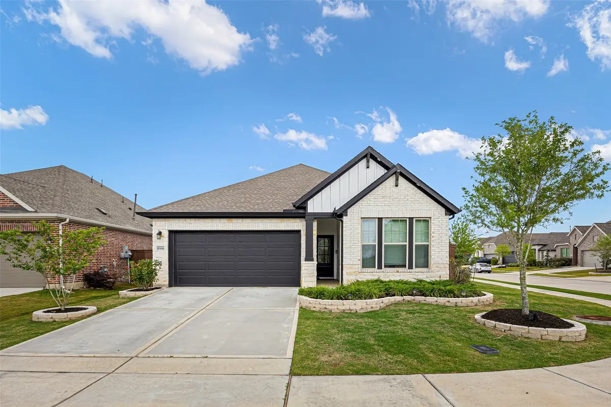 10306 Hay Meadow Drive, Iowa Colony, TX 77583 - #1