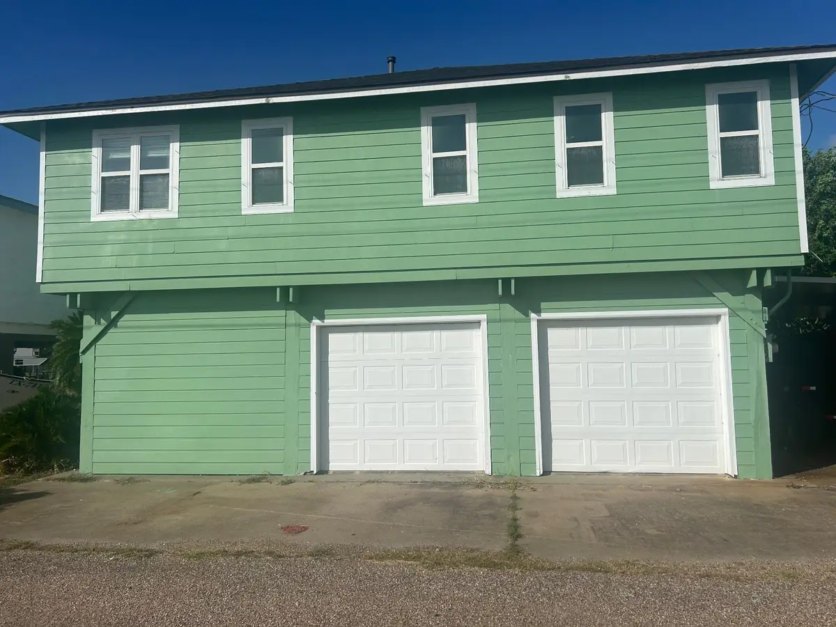 130 Snapper Lane, Freeport, TX 77541 - #1