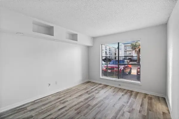 2830 S Bartell Drive #9, Houston, TX 77054