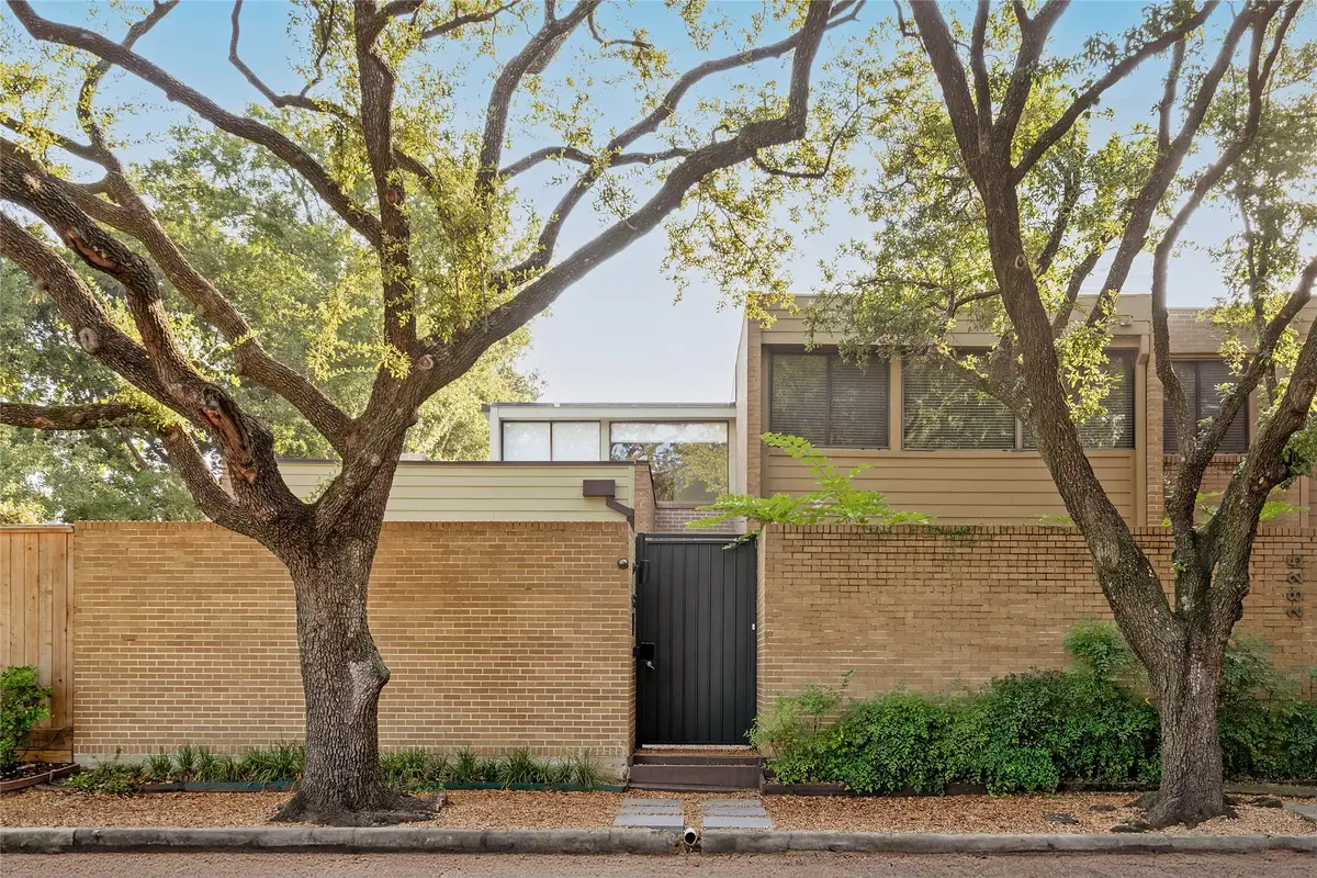 2823 Sackett Street, Houston, TX 77098 - Image #1