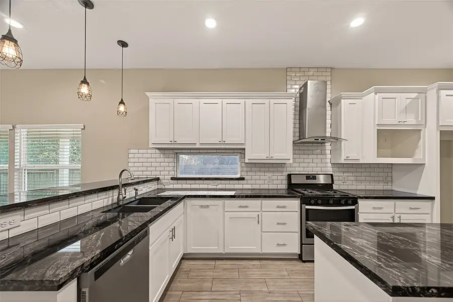 920 Kellogg Street, Houston, TX 77012 - #2