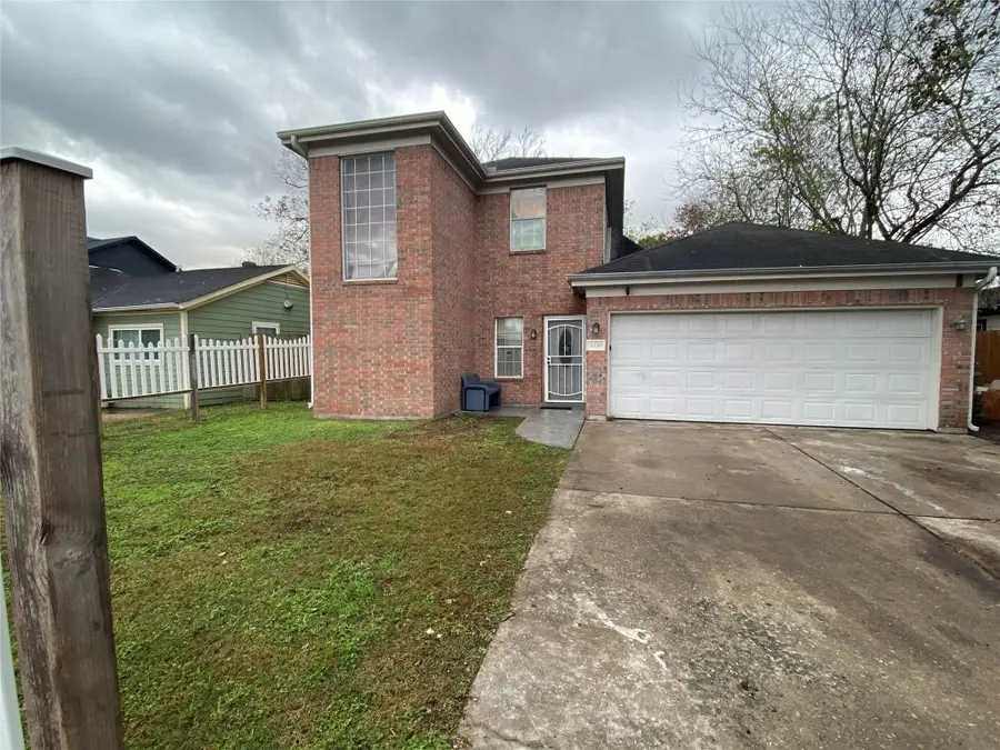 5330 Longmeadow Street, Houston, TX 77033 - #2